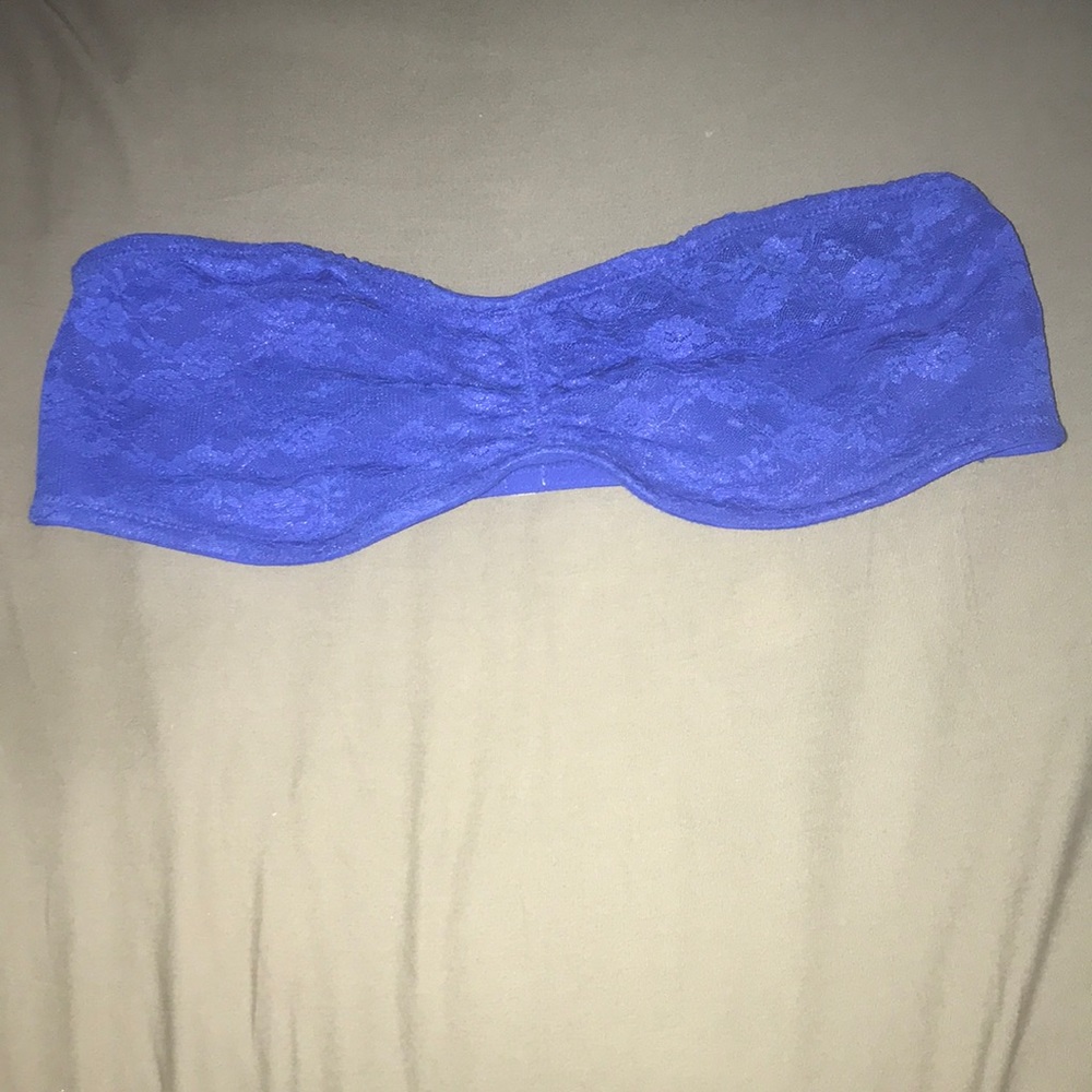 Pink Victoria’s Secret lace bandeau